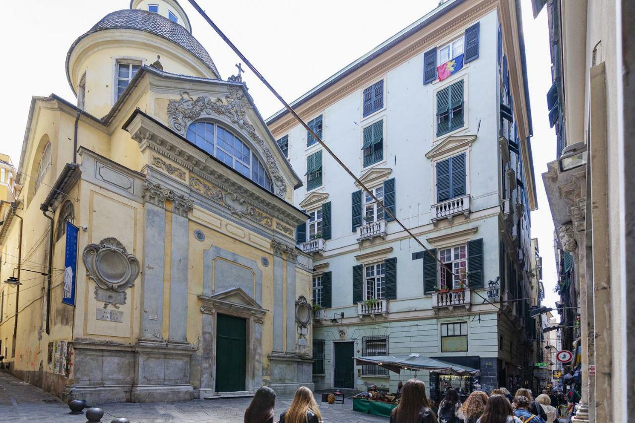 Wood And Stone Apartment In The Historical Center Genova Exterior foto